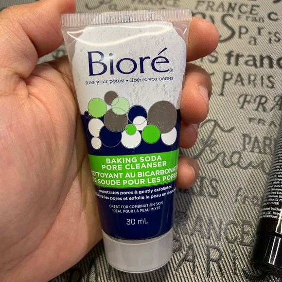 brand new boscia revitalizing hydration gel and biore soda pore cleanser bundle - Picture 4 of 9